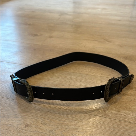 Belt - Picture 1 of 2